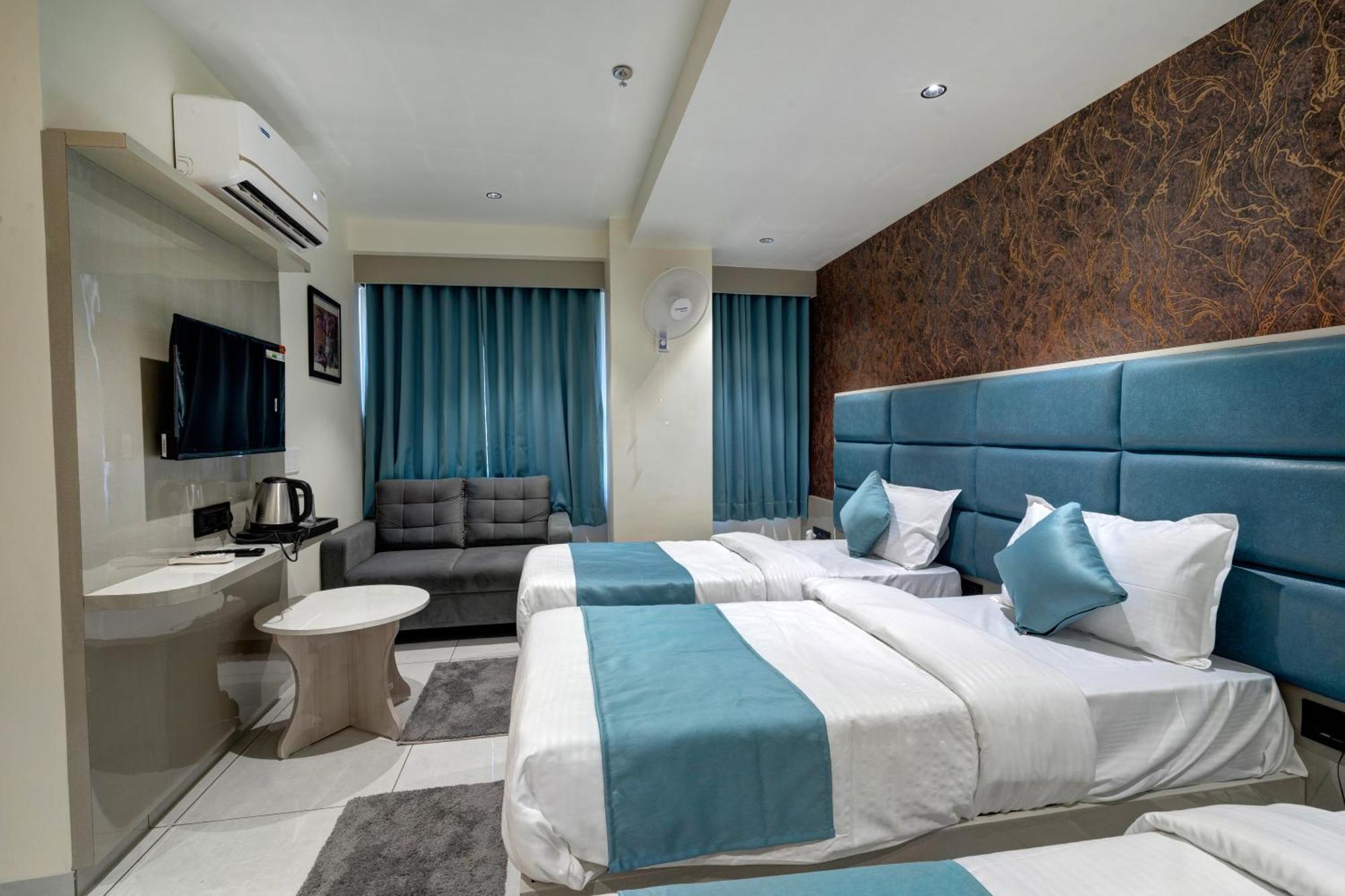 Hotel Shrimad Villa Gándhínagar Exteriér fotografie